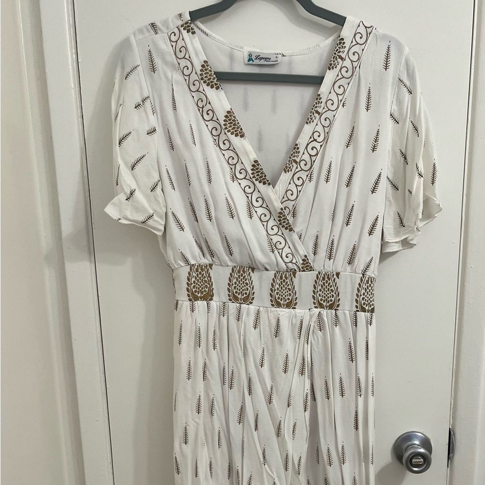 Elegant White and Brown Patterned Dress
